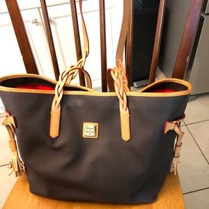 Dooney & Bourke Purse